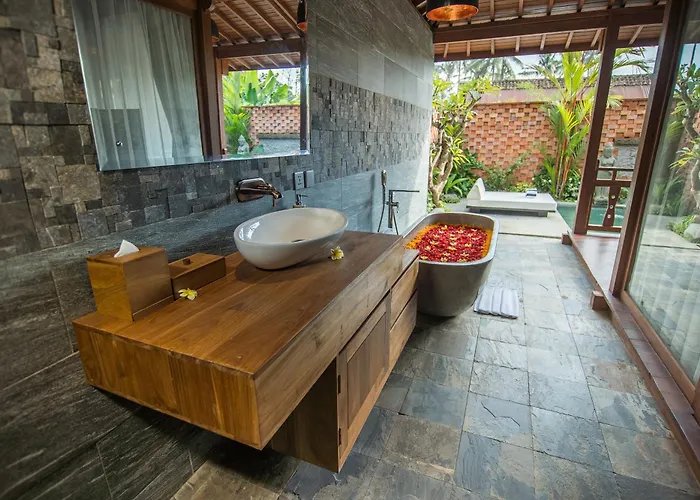 Villa Vishaka Retreat *