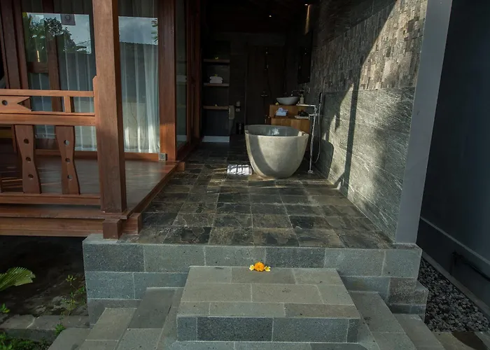 Vishaka Retreat Villa *